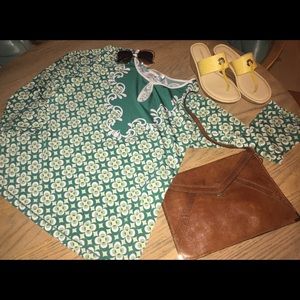 EUC CUTE VINTAGE STYLE 4 LEAF CLOVER STUDIO M SZ L